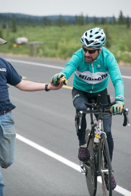 food_handoff_1.jpg